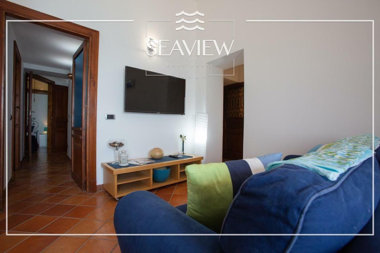 Seaview Guest House 지아르디니낙소스 외부 사진